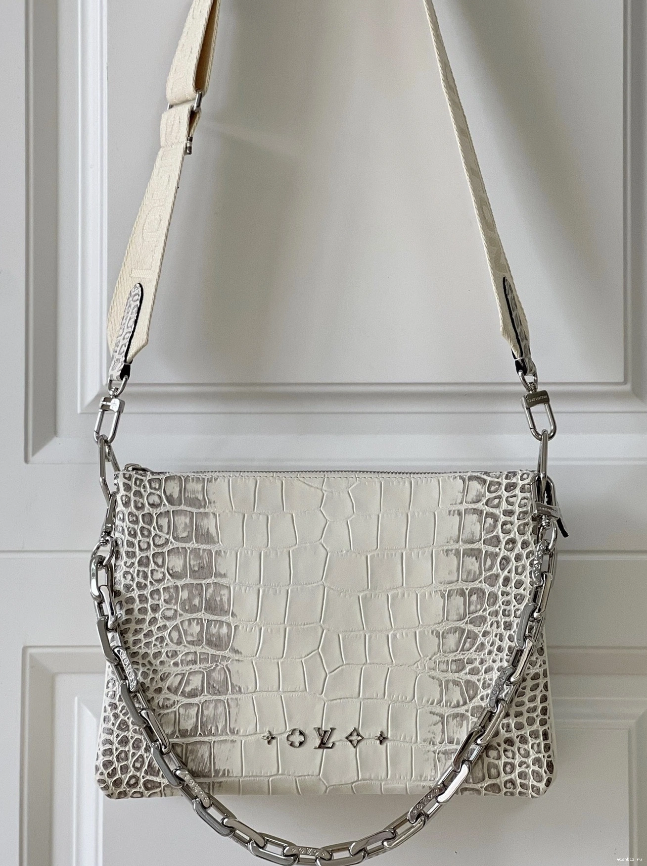 WIS LOUIS COUSSIN VUITTON PM 0917